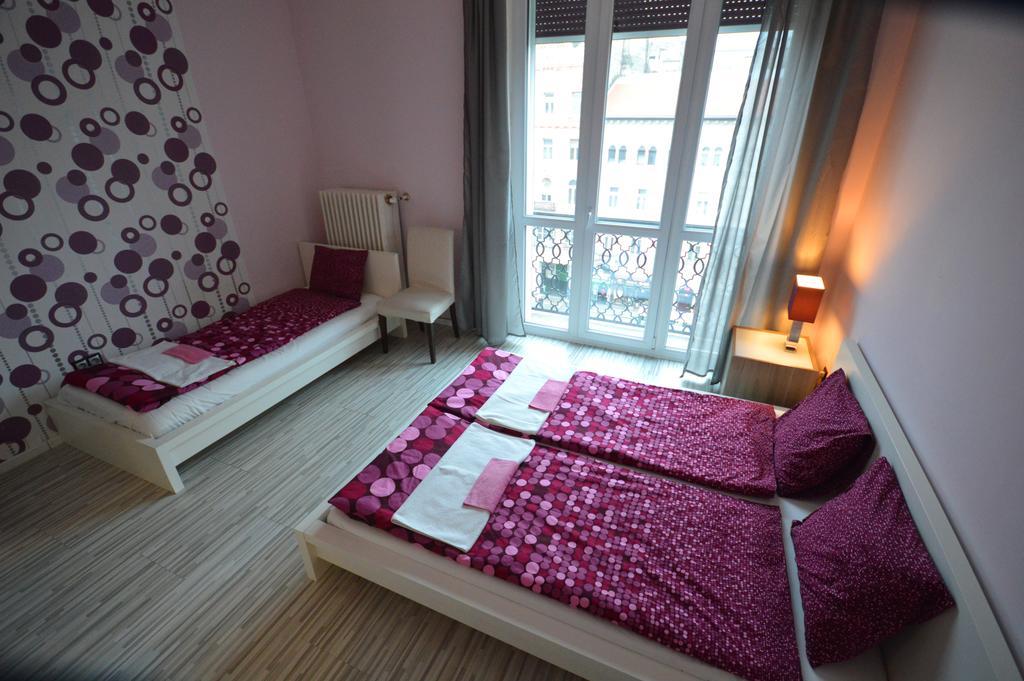 Apartamento Pulse Jackquaters Budapest Exterior foto