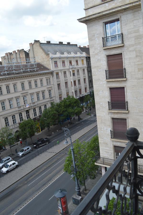 Apartamento Pulse Jackquaters Budapest Exterior foto